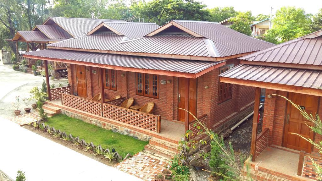 Trinity Family Inn Nyaung Shwe Extérieur photo