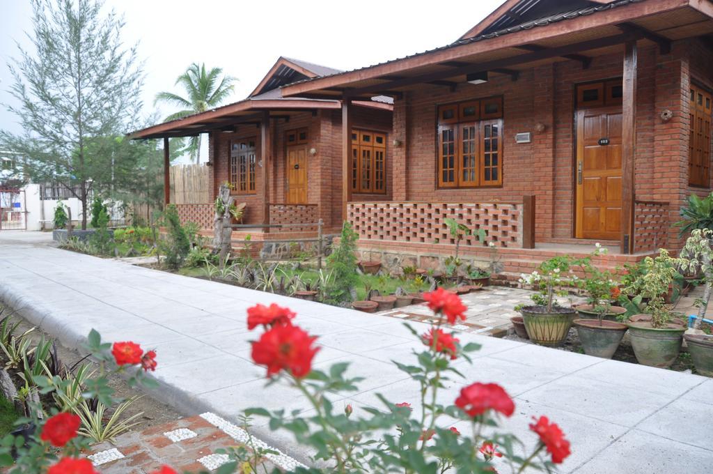Trinity Family Inn Nyaung Shwe Extérieur photo